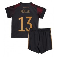 Deutschland Thomas Muller #13 Fußballbekleidung Auswärtstrikot Kinder WM 2022 Kurzarm (+ kurze hosen)